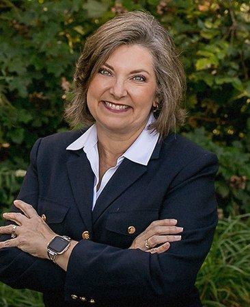 Joanne Marie Claypoole - Financial Advisor, Ameriprise Financial Services, LLC