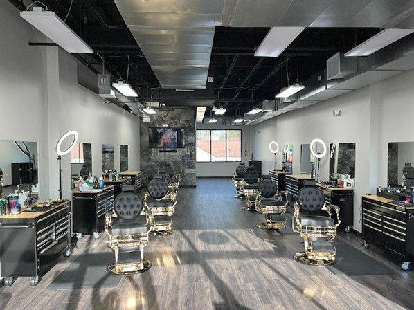 PREMIUM BARBERSHOP