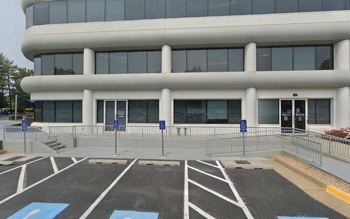 Long & Foster Fairfax Mosaic, VA - Realty