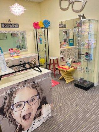 Meyehause / Eyetopia, Inc.-The Eyewear Vault