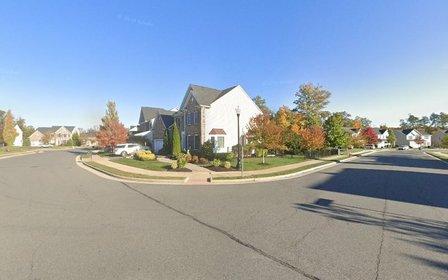 Loudoun Crossing