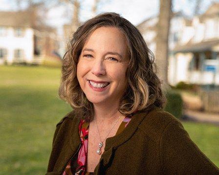 Elizabeth Hajost, COMPASS Real Estate