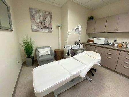 Craig R. Dufresne, MD, FACS