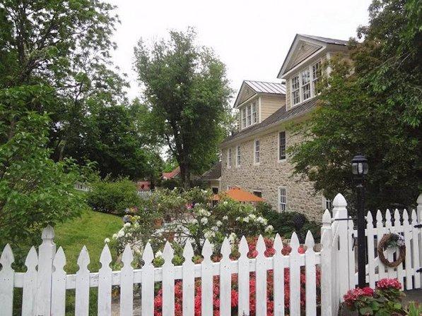 Fieldstone Farm