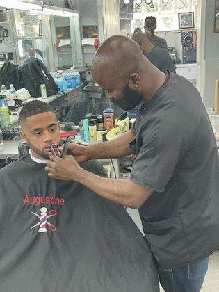 TOP CLASS BARBERSHOP