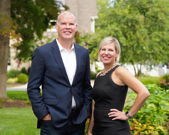Gizelle & Co of COMPASS Real Estate
