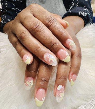 Sunny Nails and Spa