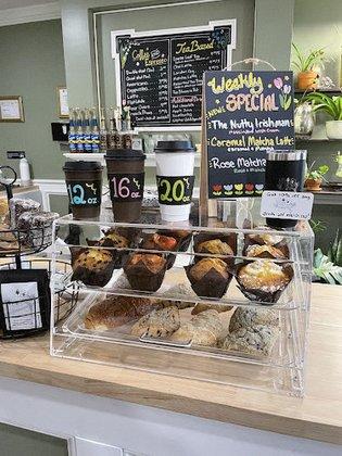 Shake & Bops Botanical Cafe