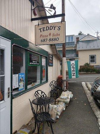 Teddy's Pizza & Subs