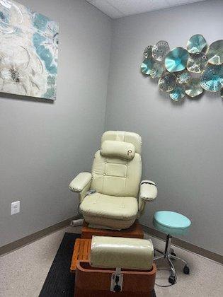 Laser Nail Therapy