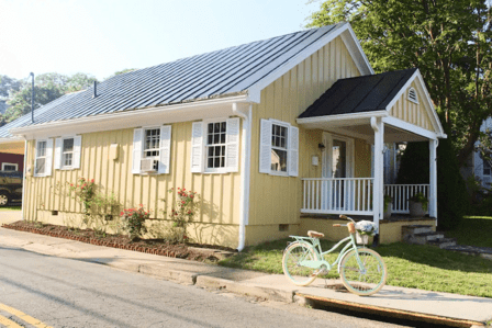 Cottage on King St Leesburg Rental