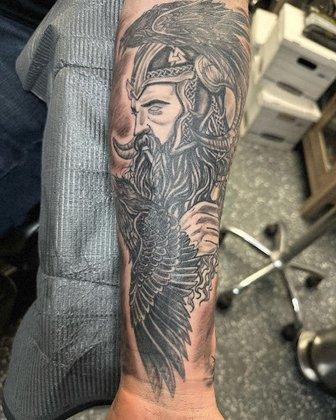 Amour Tattoo Inc
