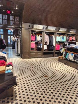 Hollister Co.