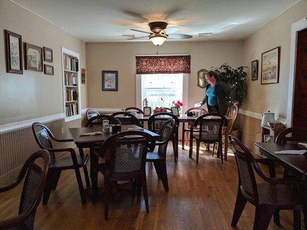 Pine Grove Restaurant