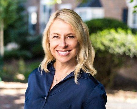 Stephanie Hougaard | Maple Ave Living | Compass (VA) | Sugarplum Realty (UT)