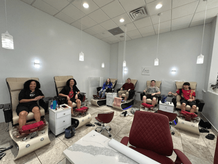 Nails Lounge