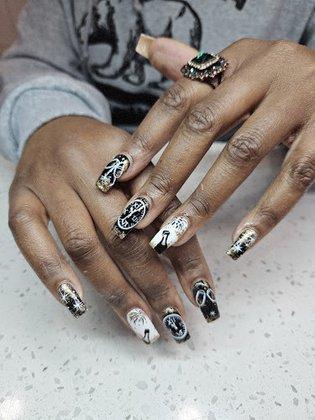 Kel Beauty Bar