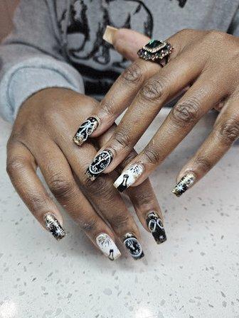 Kel Beauty Bar