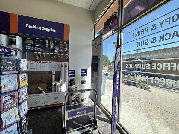 FedEx Office Print & Ship Center