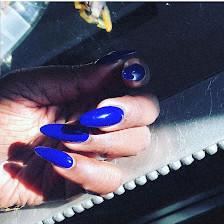 Paix Et Amour Nails