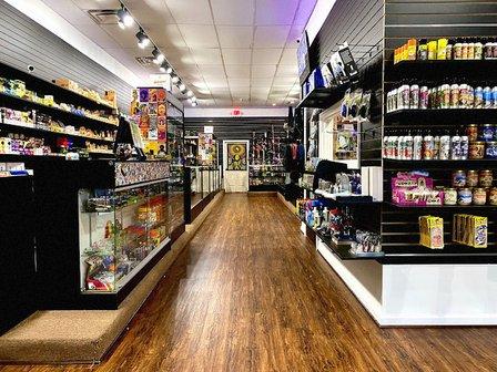 Smoke Source Tobacco and Vape