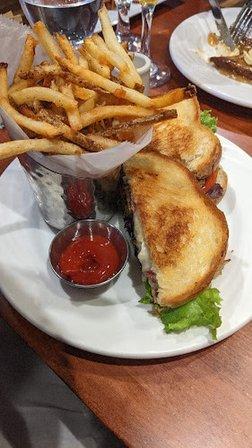 Battle Street Bistro