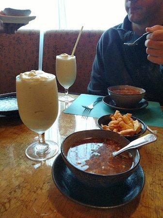Yen's Cafe