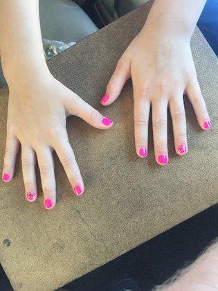 MT Nails & Spa