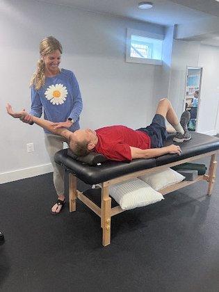 Full Distance Physical Therapy & Wellness