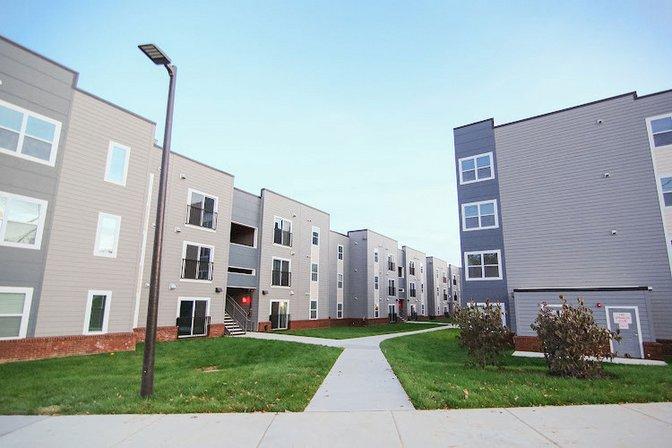 Townsquare at Dumfries Apartments