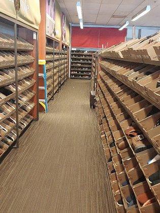 Clarks Bostonian Outlet
