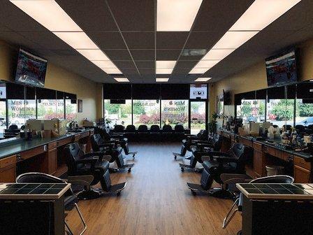 Royal Barber & Beauty