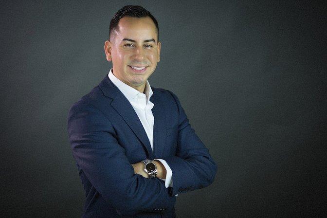 Andy Meruvia, Realtor