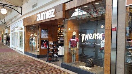 Zumiez