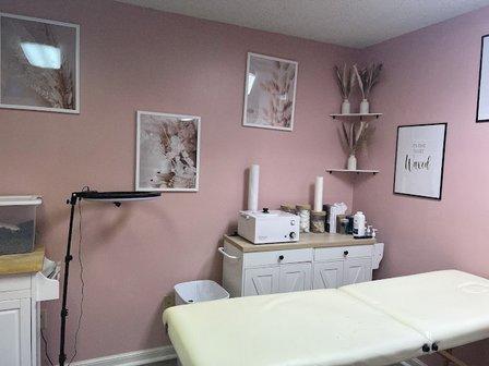 Flawlessly Bare Waxing