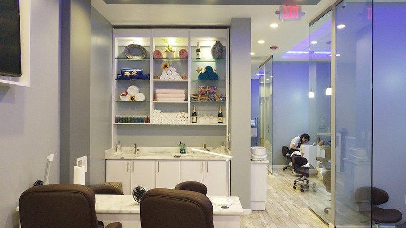 The Nail Bar