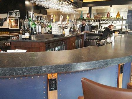 Burtons Grill & Bar