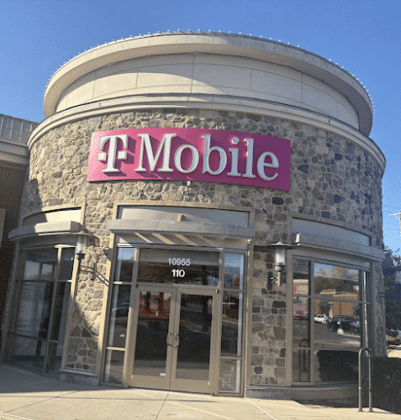 T-Mobile Experience Store