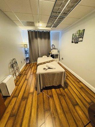 Jasmine Thai yoga massage