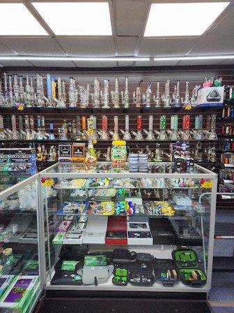Tobacco Hut Fine Cigars, Hookah, CBD & Vape Vienna