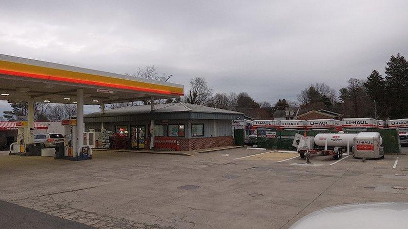 U-Haul Neighborhood Dealer