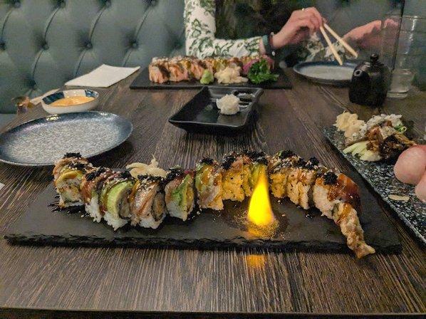 Fujisan Japanese Grill & Sushi Bar