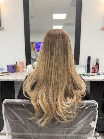 Salon Seville