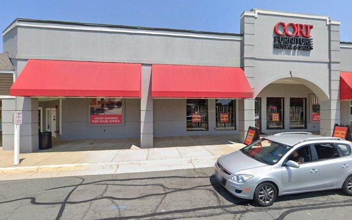 UPS Authorized Shipping Outlet
