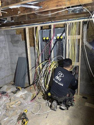 Cruz Electricity LLC