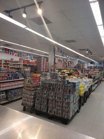 Centro Market
