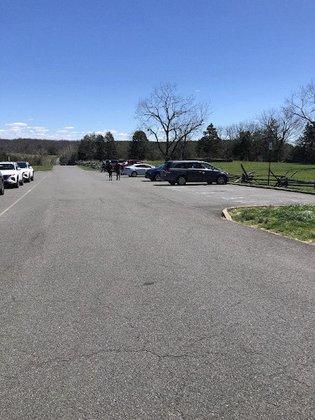 Chinn Ridge Parking Lot