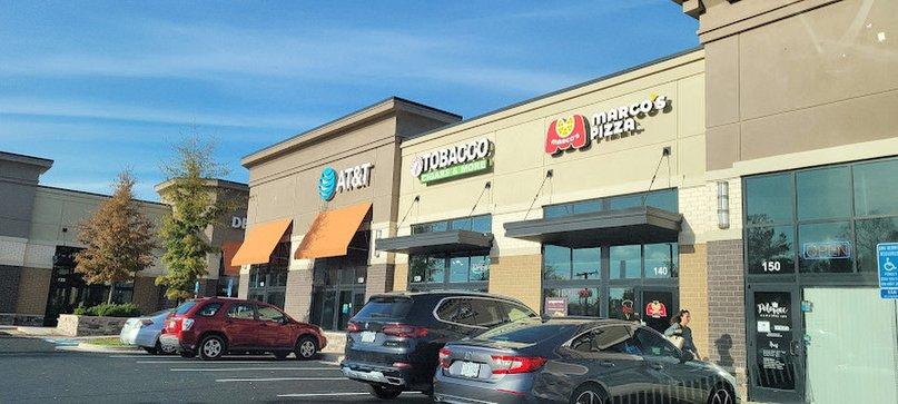 Shoppes at Potomac Corner