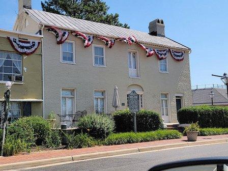 Ratcliffe–Allison-Pozer House