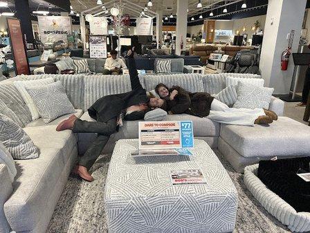 Bob's Discount Furniture and Mattress Store